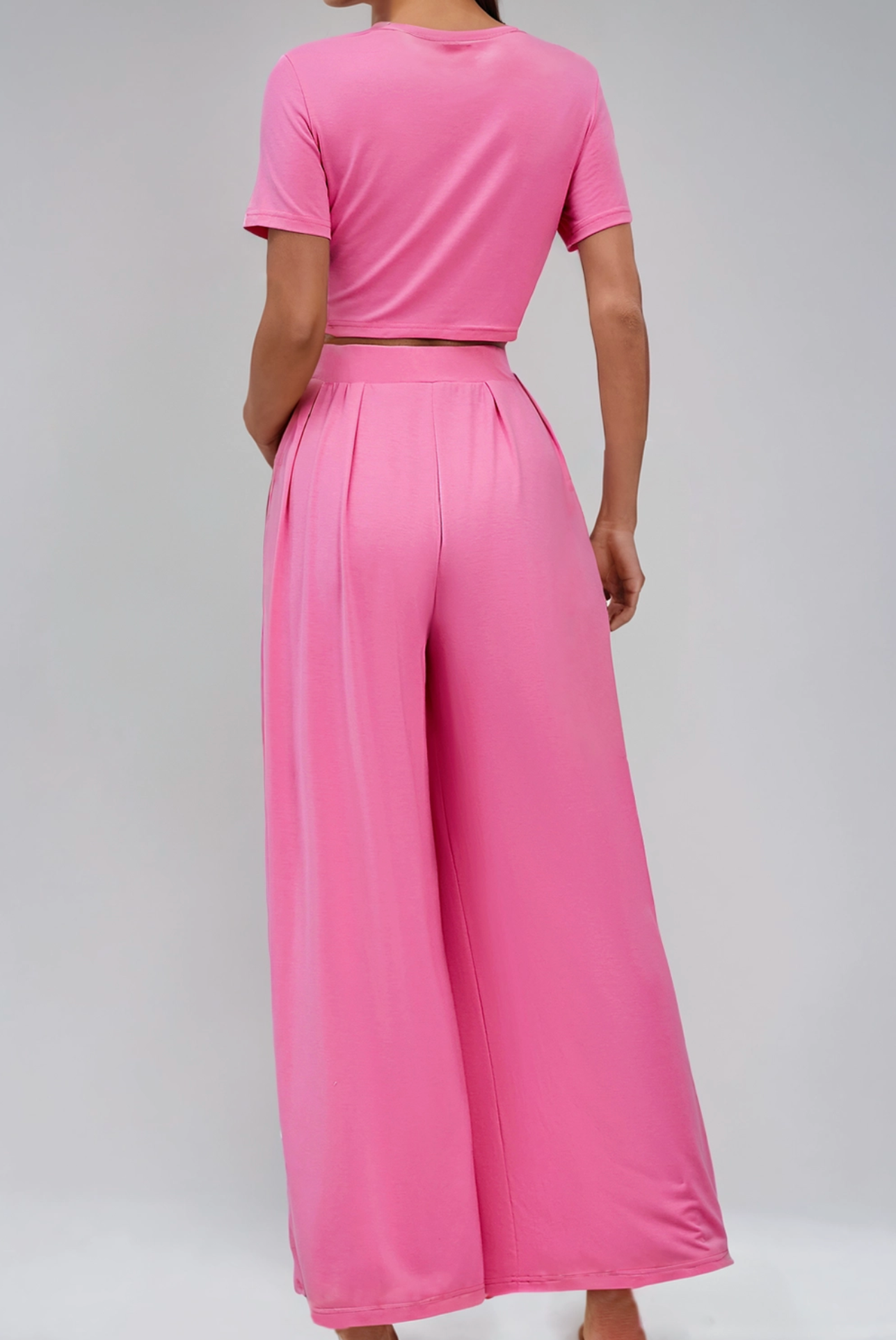 Slim Fit Crop Top and Pleated Wide Leg Pants Set - Pink