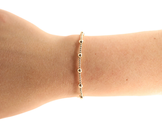 June Bracelet in Gold