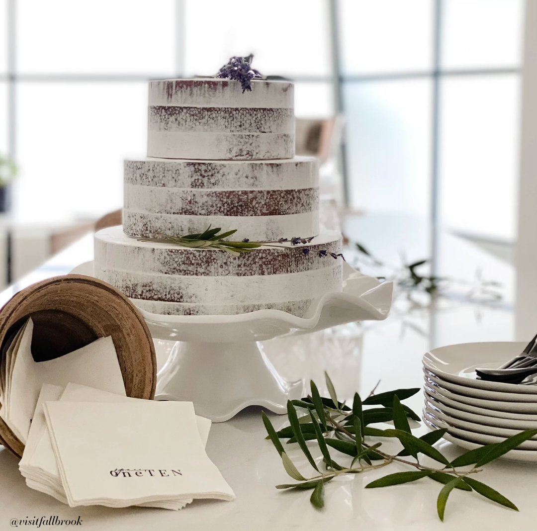 Havana Pedestal Cake Plate