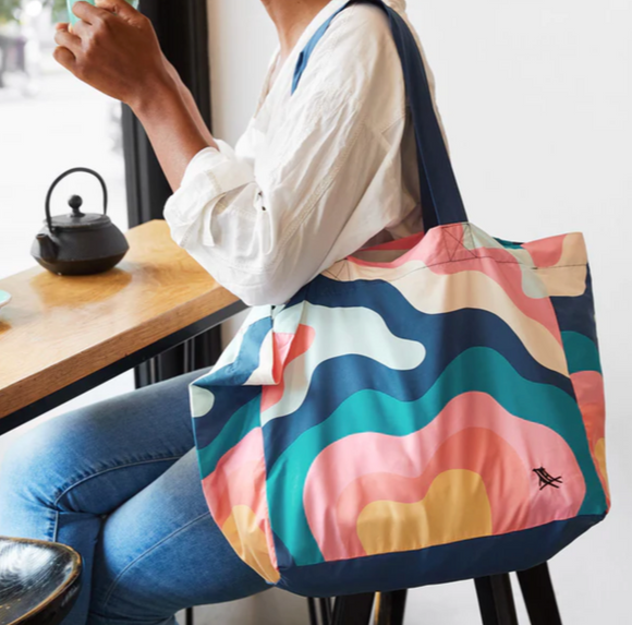 Get Wavy Everyday Tote Bag