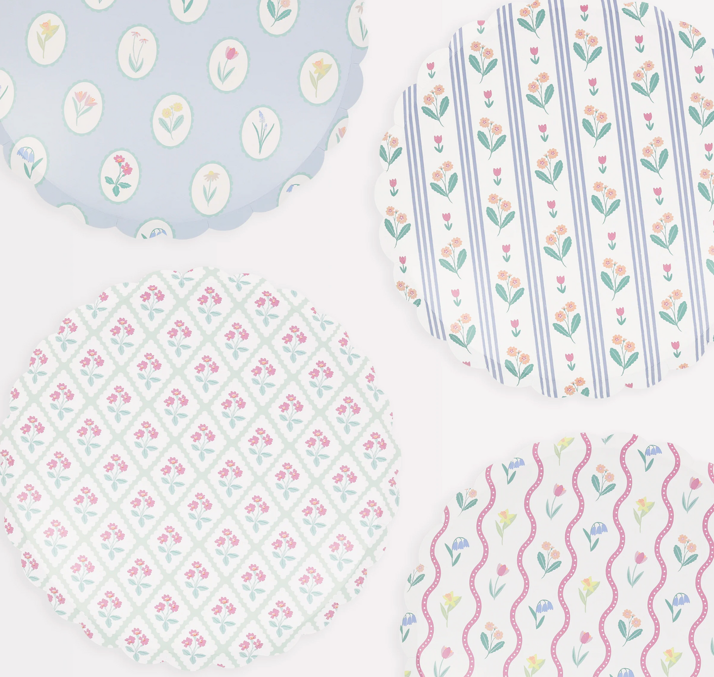Bloomsbury Floral Pattern Dinner Plates