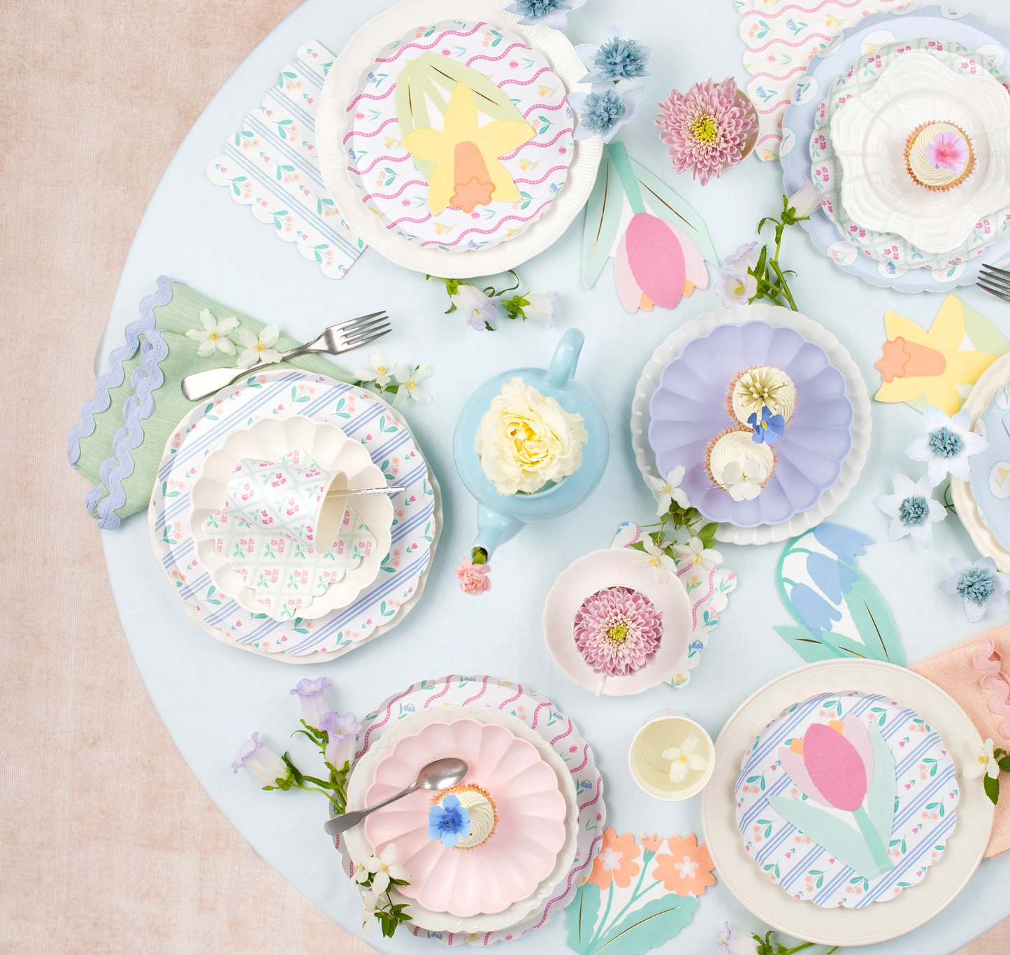 Bloomsbury Floral Pattern Dinner Plates