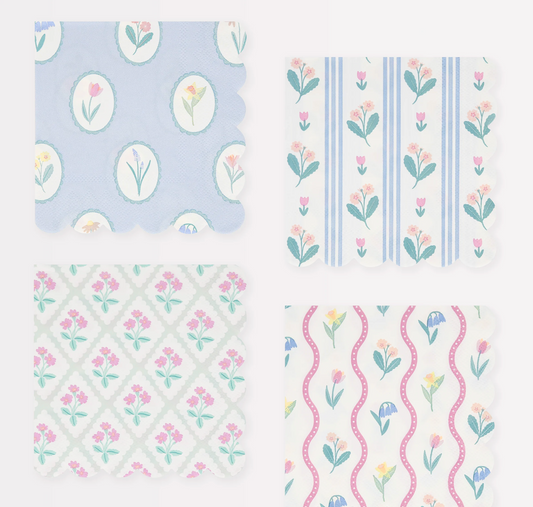 Bloomsbury Floral Pattern Beverage Napkins