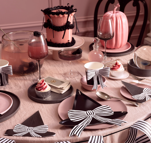 Black Witch Hat Diecut Napkins w/ Bow