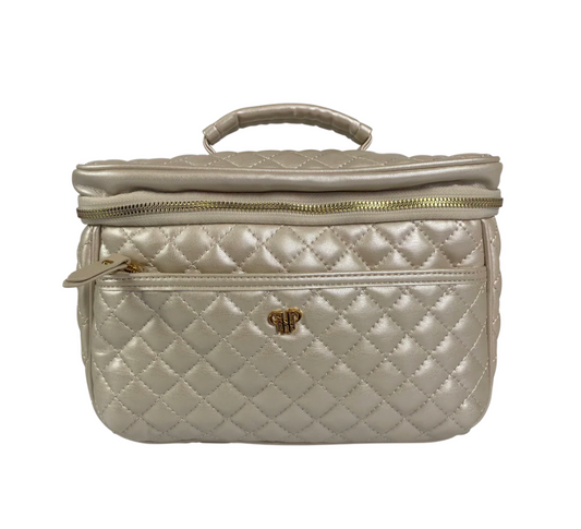 Classic Train Case - Pearl Quilted