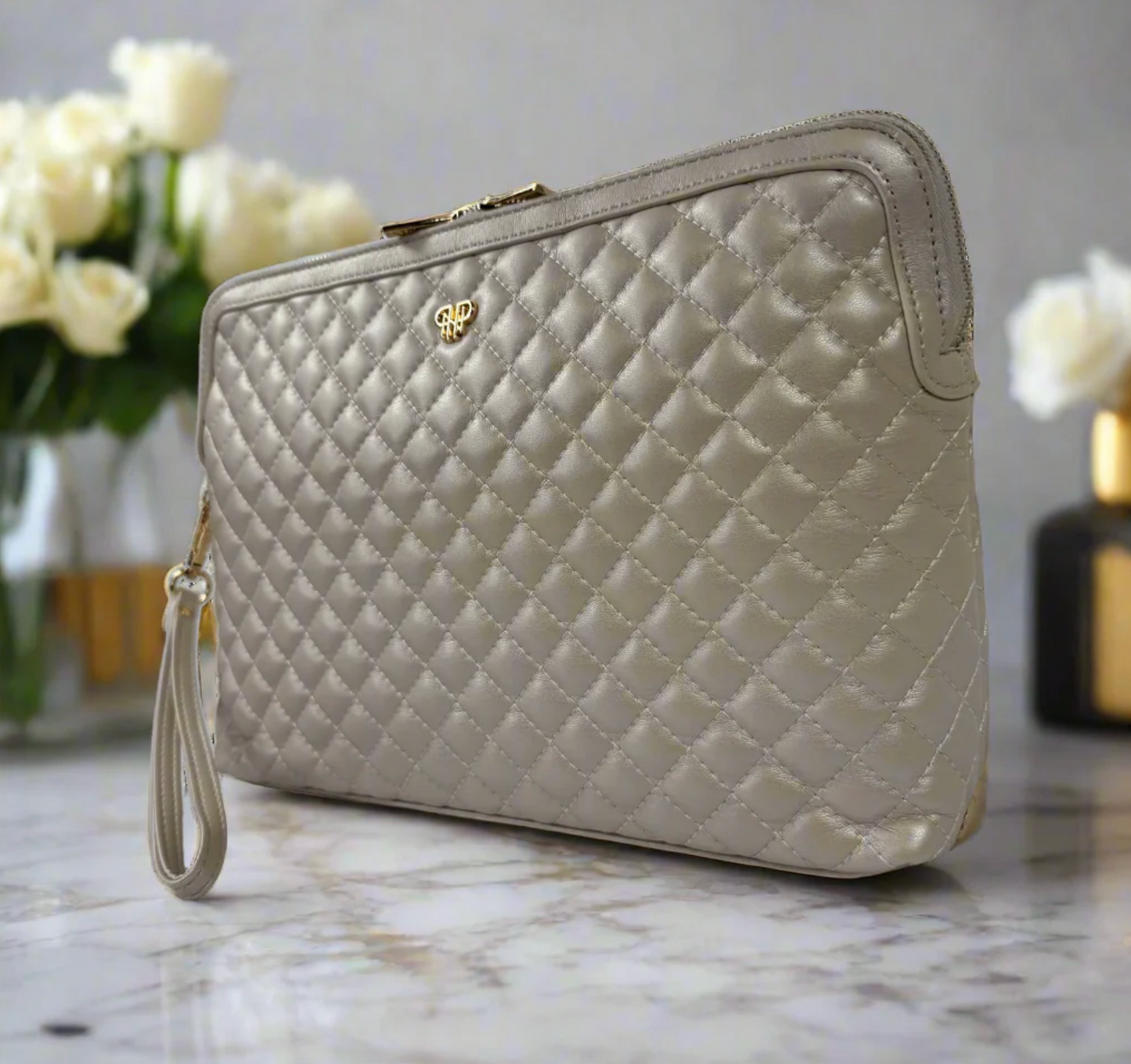 Litt Makeup Case - Pearl Quilted