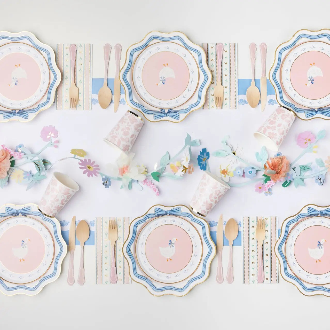 Elegant Blue & Gold Bow Dinner Plates