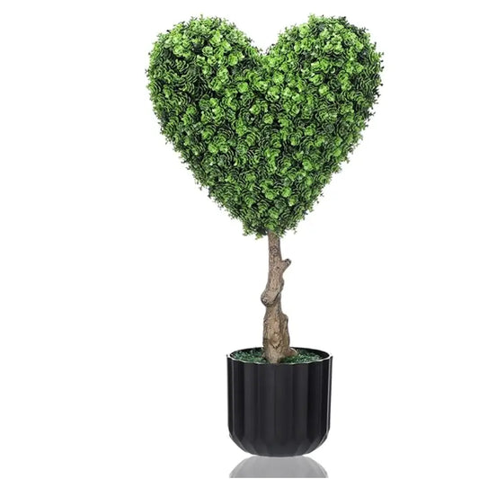 Boxwood Heart Topiary UV Resistant