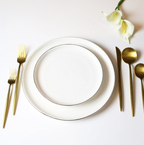 Versaille Dinner Plate