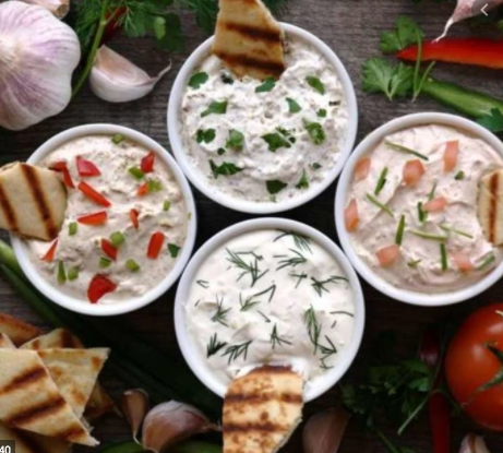 Spinach & Onion Party Dip with Ramekin