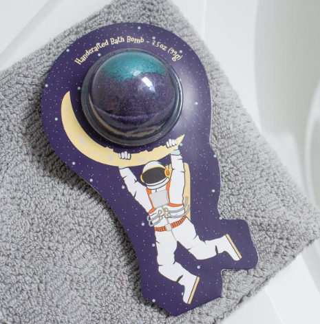 Astronaut Clamshell Bath Bomb