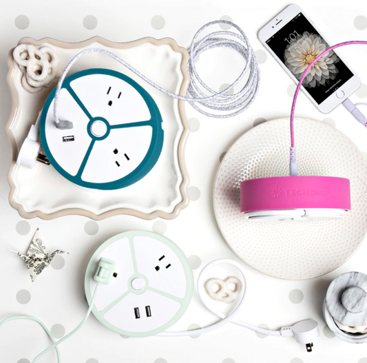 Outlet and USB Port - White/Navy