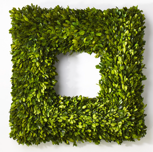 Boxwood Square Wreath - 22"